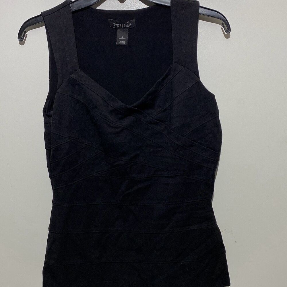 White House Black Market Women's Black Seamed Ponte Sleeveless Top Size 8